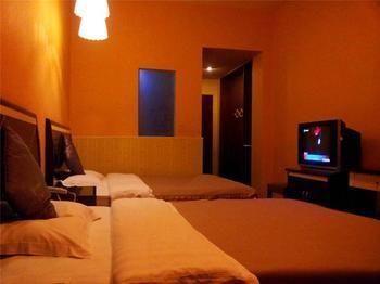 Chengdu Thanks Giving Hotel CTU Esterno foto